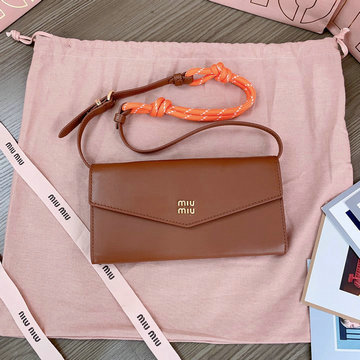 ミュウミュウ MIUMIU 99-MM5DN006ZS 2024年最新入荷 ストラップ付 ショルダーバッグ ロングウォレット ポーチ レディスーかばん クロスボディバッグ
