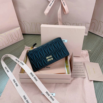 ミュウミュウ MIUMIU 99-MM5MB006BBK 2024年最新入荷 ジッピーポケット ファスナー長財布 ロングウォレット カード入れ 小銭入れ