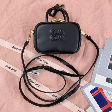 ミュウミュウ MIUMIU 99-MM5NR020BK 2024年最新入荷 ミニバッグ トートバッグ 2way ショルダーバッグ ビジネスバッグ ブリーフケース