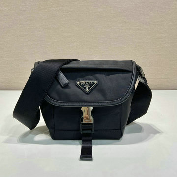 商品名称：プラダ PRADA 99-PD2VD070BBK 2024年最新入荷 ミニ メッセンジャーバッグ 斜め掛け ショルダーバッグ クロスボディバッグ