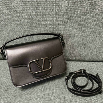 ヴァレンティノ Valentino 99-VT1013GT 2024年最新入荷 ガラヴァーニ ロコ 斜め掛け ショルダーバッグ クロスボディバッグ
