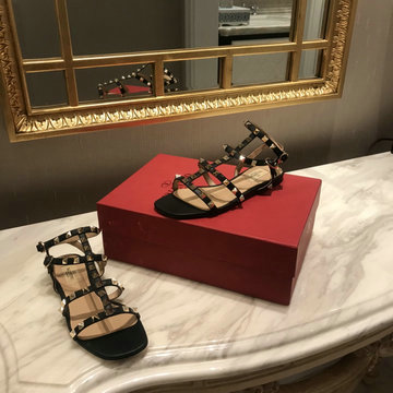 ヴァレンティノ Valentino 26-VTJ24030PK 2024年最新入荷 ロックスタッズ スリングバック サンダル フラットシューズ サマーサンダル レディースシューズ