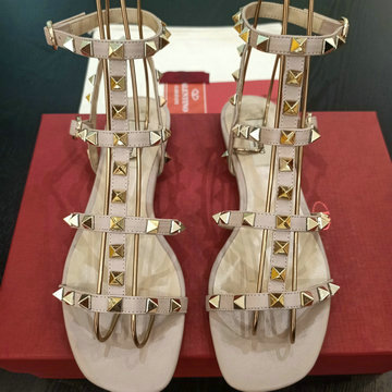 ヴァレンティノ Valentino 26-VTJ24030PL 2024年最新入荷 ロックスタッズ スリングバック サンダル フラットシューズ サマーサンダル レディースシューズ