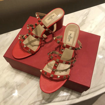 ヴァレンティノ Valentino 26-VTJ24033ZJR 2024年最新入荷 ロックスタッズ スライドサンダル ミドルミュール レディースシューズ 靴