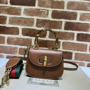 グッチ GUCCI 057-GG686864CZS 2024年最新作 スモール ジャンボ GG バンブーバッグ トップハンドルバッグ トートバッグ ハンドバッグ