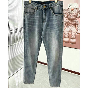 ルイヴィトン LOUISVUITTON MS-KNLV24007 2024年最新入荷 新作 ジーパン ストレートフィット ポケットディテール ジーンズ デニムズボン スラックスパンツ