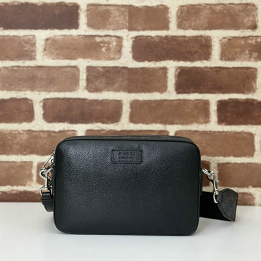 商品名称：グッチ GUCCI 057-GG795465PBK 2024年最新入荷 タグ付き GG スモール クロスボディバッグ 斜め掛け ショルダーバッグ 2way 手持ちかばん