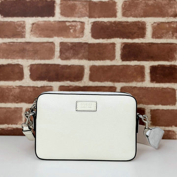 商品名称：グッチ GUCCI 057-GG795465PBS 2024年最新入荷 タグ付き GG スモール クロスボディバッグ 斜め掛け ショルダーバッグ 2way 手持ちかばん クラッチポーチ