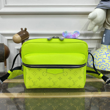 商品名称：ルイヴィトン LOUISVUITTON 057-M30239  2019年最新入荷 アウトドア メッセンジャー PM ショルダーバッグ モノグラムエクリプス タイガレザー