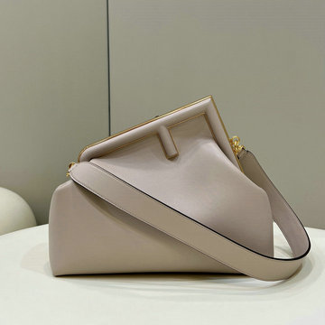 フェンディ FENDI 168-FD8BP127QMB 2024年最新入荷 ファーストバッグ ミディアム 手持ちかばん 2way 斜め掛け ショルダーバッグ クロスボディバッグ
