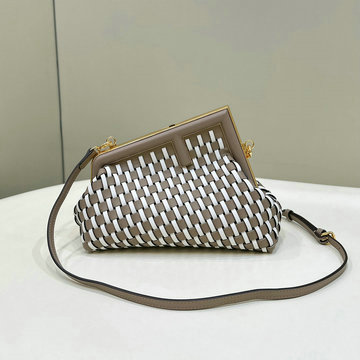フェンディ FENDI 168-FD8BP129AHB  2024年最新入荷 ファーストバッグ スモール 手持ちかばん 2way 斜め掛け ショルダーバッグ クロスボディバッグ