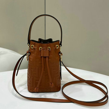 フェンディ FENDI  168-FD8BS010PJT 2024年最新入荷 ミニバッグ モン トレゾール バゲットバッグ 斜め掛け ショルダーバッグ クロスボディバッグ