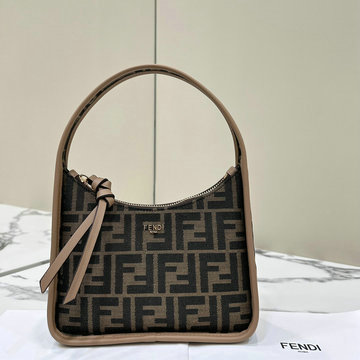 フェンディ FENDI 168-FD8BS094BKF 2024年最新入荷 スモール フェンデッセンス ホーボーバッグ トートバッグ ハンドバッグ 肩掛け ショルダーバッグ