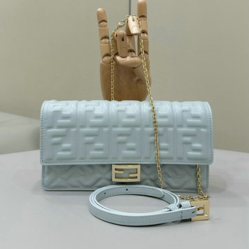 フェンディ FENDI 168-FD8M0498PQL 2024年最新入荷 財布内蔵ミニバッグ バゲット チェーンウォレット クラッチポーチ FFファブリック ショルダーバッグ