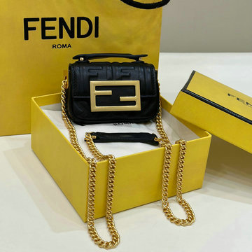 フェンディ FENDI 168-FD8603BK  2024年最新入荷 ナノ バゲット チャーム 斜め掛け ショルダーバッグ クロスボディバッグ 短財布 レディースかばん