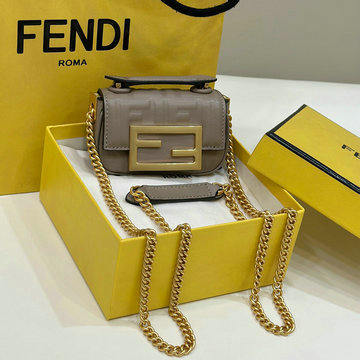 フェンディ FENDI 168-FD8603KF 2024年最新入荷 ナノ バゲット チャーム 斜め掛け ショルダーバッグ クロスボディバッグ 短財布 レディースかばん