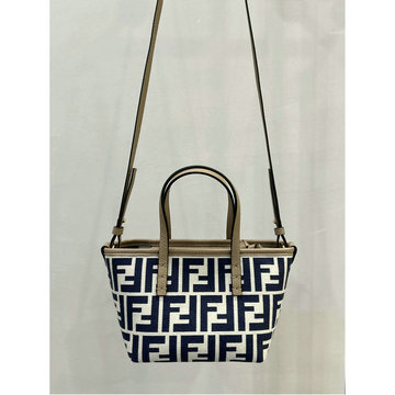 フェンディ FENDI 168-FD8BS096BSL 2024年最新入荷 ロール ミニバッグ トートバッグ ハンドバッグ 2way 斜め掛け ショルダーバッグ