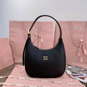 ミュウミュウ MIUMIU 99-MM5BC151PBK 2024年最新入荷 ホーボーバッグ トートバッグ ハンドバッグ ホーボーバッグ ウィメンズバッグ