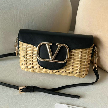 ヴァレンティノ Valentino 99-VT6608BK 2024年最新入荷 ガラヴァーニ ロコ スモール エンブロイダリーショルダーバッグ チェーンポーチ ウィメンズバッグ