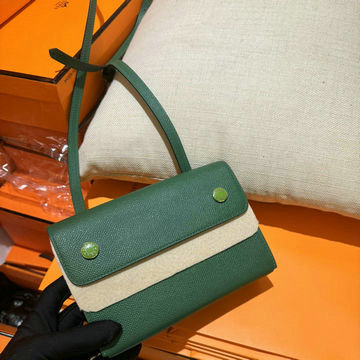 エルメスHERMES 063-H0850SZYSG  2024最新入荷 スナップ ウォレット 斜め掛け ショルダーバッグ レディースかばん シウォレットバッグ