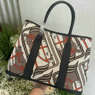 エルメスHERMES 063-H600336TYBHBK  2024最新入荷 ガーデンパーティー トートバッグ ハンドバッグ ショッピングバッグ トップハンドルバッグ レディースかばん