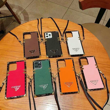 商品名称：プラダ PRADA  blyx-SJPD24001 2024年最新入荷 iphone 携帯ケース スマホケース アイホン アイフォン カバー おしゃれ