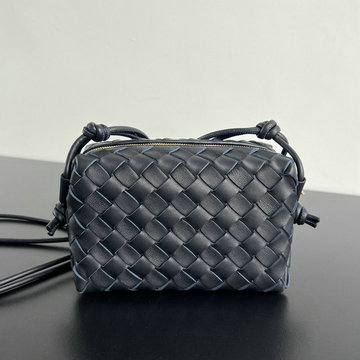 ボッテガヴェネタ BOTTEGAVENETA aj-BOV723547SL  2024年最新入荷 ミニ ループ カメラバッグ ショルダーバッグ レディース