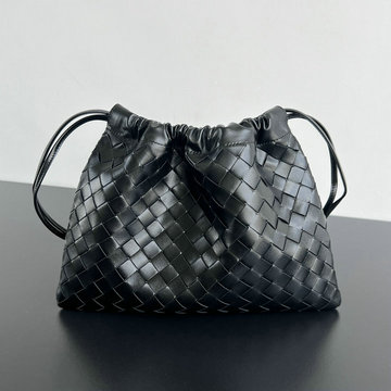 ボッテガヴェネタ BOTTEGAVENETA aj-BOV796728BK  2024年最新入荷 ダストバッグ ショルダーバッグ ドローストリングバッグ レディース