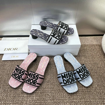 クリスチャンディオール CHRISTIAN DIOR 2024年最新入荷 ミス ディオール Dウェイ スライド ローヒールミュール サンダル