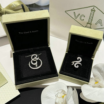 商品名称：ヴァン クリーフ アーペル Van Cleef Arpels 2024年最新入荷 ロングネックレス リング 指輪 アクセサリー ジュエリー