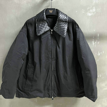 商品名称：ボッテガヴェネタ BOTTEGAVENETA XG-WTBOV24001K 2024年秋冬最新入荷 パファージャケット ジップアップ ダウンジャケット レディース アウター
