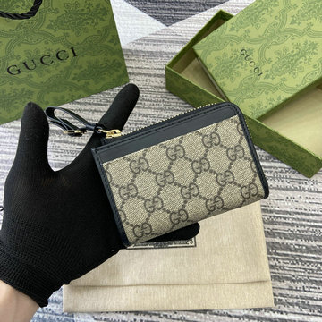 グッチ GUCCI 057-GG821804BXK 2024年最新入荷 GGエンブレム ジップ カードケース 名刺入れ 小銭入れ