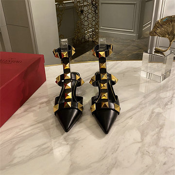 ヴァレンティノ Valentino 26-VTJ25018DJK 2025年新作 ロックスタッズ ローヒールサンダル ピンヒールシューズ レディース 靴