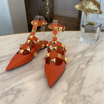 ヴァレンティノ Valentino 26-VTJ25018PJC 2025年新作 ロックスタッズ フラットフォーム サンダル レディース 靴