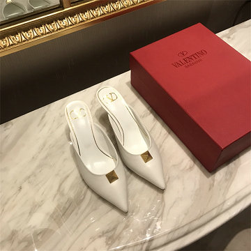 商品名称：ヴァレンティノ Valentino 26-VTJ25019DB 2025年新作 ローヒール パンプス スリングバック サマーサンダル レディース