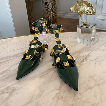 ヴァレンティノ Valentino 26-VTJ25018PJM 2025年新作 ロックスタッズ フラットフォーム サンダル レディース 靴