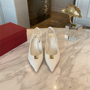 商品細詳を見る:ヴァレンティノ Valentino 26-VTJ25019GB 2025年新作 ミディヒール パンプス スリングバック サマーサンダル レディース