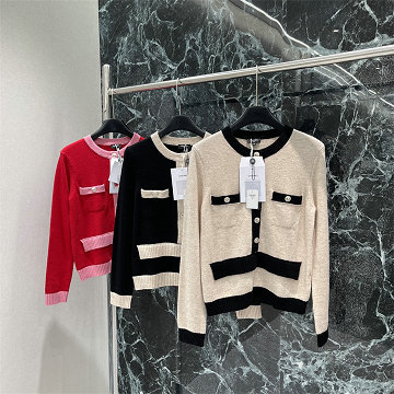 商品細詳を見る:シャネル CHANEL XG-MCCH25008 2025年新作 ロングスリーブ セーター ポケット ニットセーター レディース