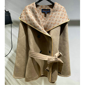商品名称：ルイヴィトン LOUISVUITTON XG-WTLV25018 2025年新作 シグネチャーショートフーデッドラップコート ロングスリーブ アウターコート