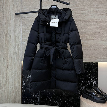 商品名称：マックスマーラ MaxMara XG-WTMAX25011 2025年新作 パファーコート ロングスリーブ ダウンジャケット トップスコート レディース