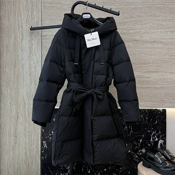 商品名称：マックスマーラ MaxMara XG-WTMAX25016 2025年新作 パファーコート ロングスリーブ ダウンジャケット トップスコート レディース