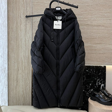商品名称：マックスマーラ MaxMara XG-WTMAX25018 2025年新作 パファーコート ロングスリーブ ダウンジャケット トップスコート レディース