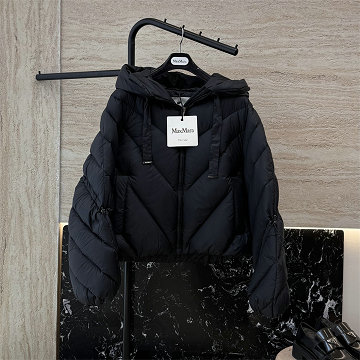 商品名称：マックスマーラ MaxMara XG-WTMAX25020 2025年新作 パファーコート ロングスリーブ ダウンジャケット トップスコート レディース
