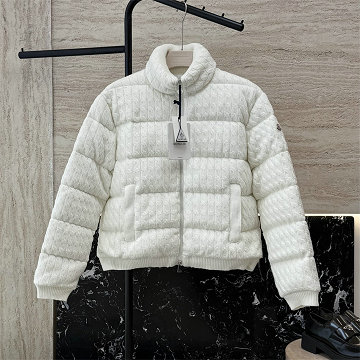商品名称：モンクレール MONCLER XG-WTMC25026 2025年新作 ロングスリーブ ニットダウン ジップジャケット アウターコート レディース