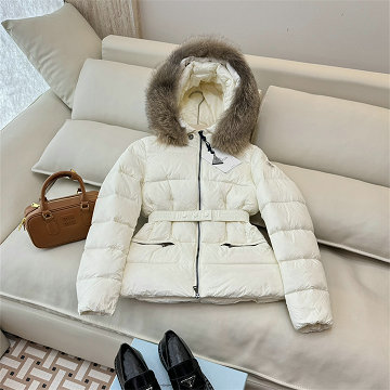 商品名称：モンクレール MONCLER XG-WTMC25028  2025年新作 ロングスリーブ フーディーダウン ジップジャケット アウターコート レディース