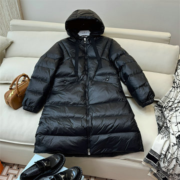 商品名称：モンクレール MONCLER XG-WTMC25029 2025年新作 ロングスリーブ フーディーダウン ジップジャケット アウターコート レディース