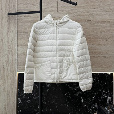 商品名称：モンクレール MONCLER XG-WTMC25036  2025年新作 ロングスリーブ ダウンジャケット アウターコート レディース