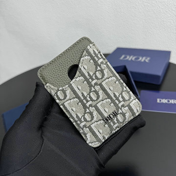 商品細詳を見る:クリスチャンディオール CHRISTIAN DIOR GH-CD80092BNG 2025年新作 サドル マグネット カードホルダー MagSafeフォンカバー レザー