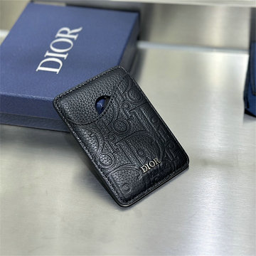 商品名称：クリスチャンディオール CHRISTIAN DIOR GH-CD80092ZBK 2025年新作 サドル マグネット カードホルダー MagSafeフォンカバー レザー