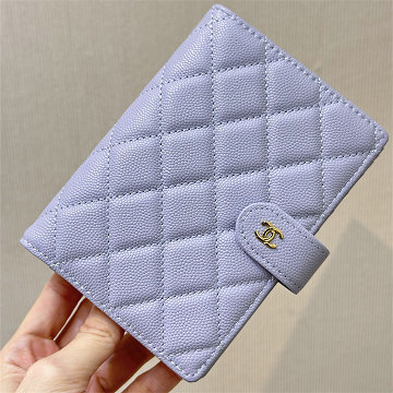 商品細詳を見る:シャネル CHANEL GH-CH96066QJZS  2025年新作 2つ折り短財布 ショートウォレット カード入れ 小銭入れ キャビアスキン